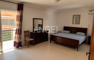 DAKAR YOFF : Magnifique villa à vendre à Toundoup Rya