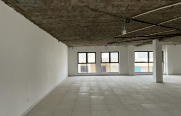 DAKAR SACRÉ-COEUR : Grand Bureau Spacieux à louer