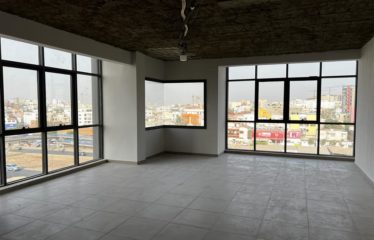 DAKAR SACRÉ-COEUR : Grand Bureau Spacieux à louer