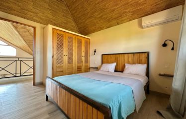 NIANING : Splendide villa 3 chambres sur 1900M² de terrain avec piscine à vendre