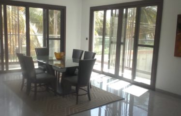 DAKAR MERMOZ : Appartement F4 Spacieux et Luxueux à vendre