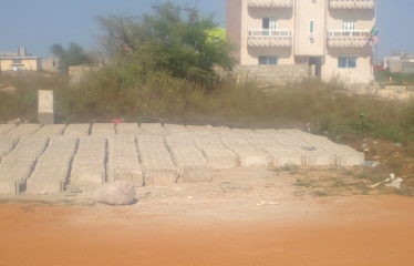 DAKAR SANGALKAM : Terrain viabilisé à vendre