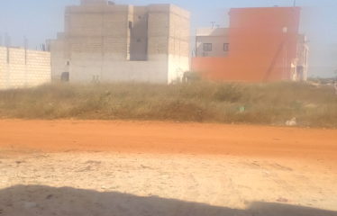 DAKAR SANGALKAM : Terrain viabilisé à vendre