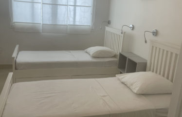 DAKAR MERMOZ : Magnifique Duplex Meublé à Louer