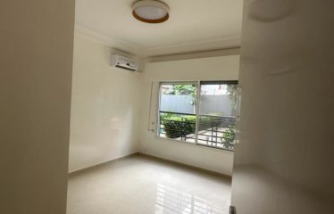 DAKAR ALMADIES : Appartement F4 à louer derrière la Gondole