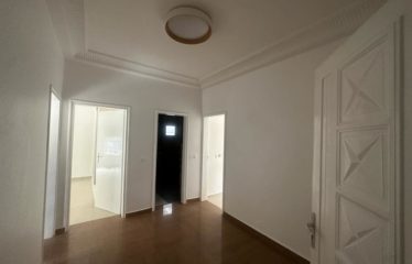 DAKAR ALMADIES : Appartement F4 à louer derrière la Gondole