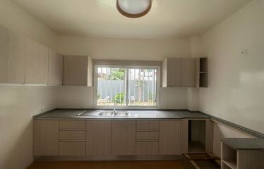 DAKAR ALMADIES : Appartement F4 à louer derrière la Gondole