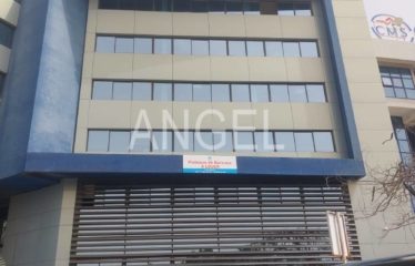 DAKAR CITÉ KEUR GORGUI : Grand Plateau de bureau à louer