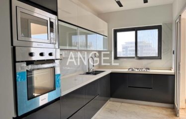 DAKAR ALMADIES : Bel appartement avec piscine à louer