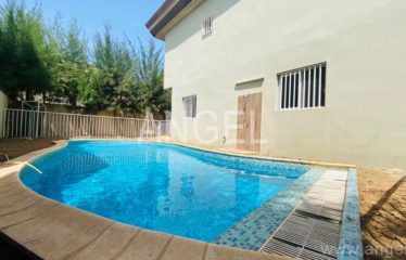 DAKAR CITE KEUR GORGUI : Une belle villa d’angle à louer