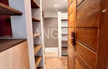 DAKAR POINT E : Une belle villa avec jardin et une piscine à louer