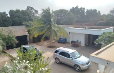 NGUERIGNE : Magnifique villa meublée à vendre