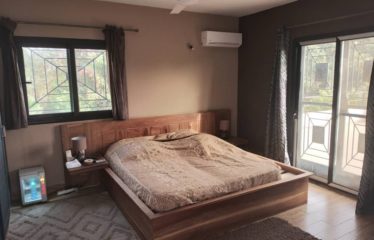 NGUERIGNE : Magnifique villa meublée à vendre