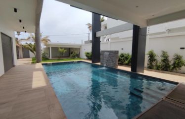 SOMONE : Grande et belle villa à vendre