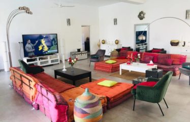 SALY : Grande villa entièrement meublée à louer