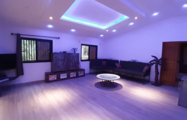 NGAPAROU : Magnifique villa en 2ème ligne de la mer à vendre