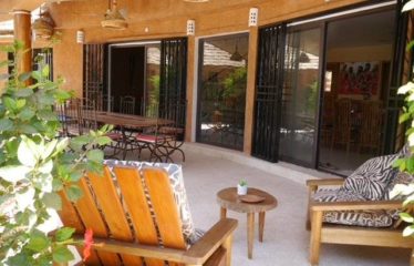 NGAPAROU : Magnifique villa à vendre en bord d’océan