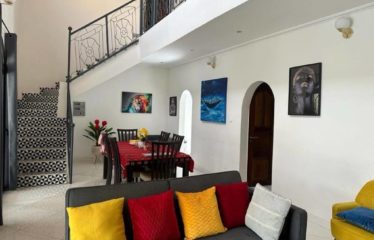 SALY : Villa située dans un quartier résidentiel paisible proche toutes commodités à louer