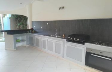 SALY : Villa située dans un quartier résidentiel paisible proche toutes commodités à louer