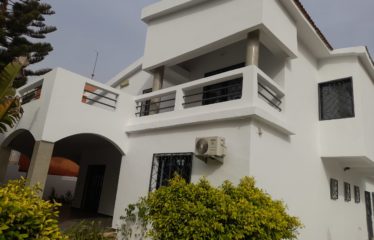 SALY : Villa (TF en cours) 3 chambres et studio avec piscine à vendre