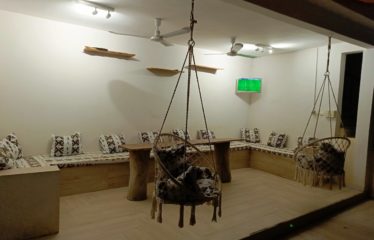 NGAPAROU : Villa contemporaine 5 chambres avec piscine à vendre