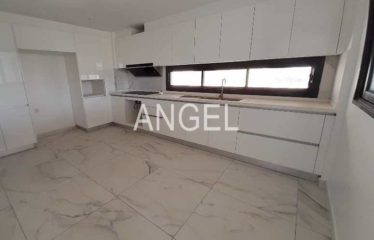 DAKAR PLATEAU : Lumineux appartement à louer