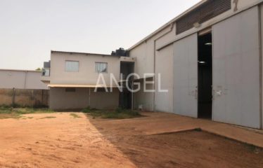 DIAMNIADIO : Hangar à louer