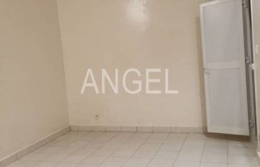 DAKAR ALMADIES : Bel appartement à louer 5 chambres