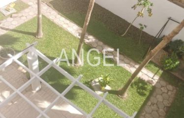 DAKAR ALMADIES : Belle et grande villa à louer à Ngor Diarama