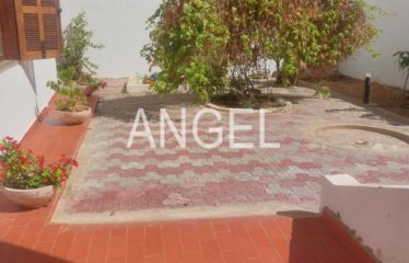 DAKAR ALMADIES : Bel appartement meublé à louer une chambre