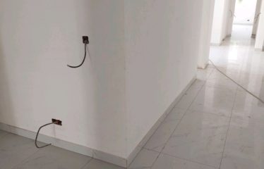 DAKAR MERMOZ : Appartement F4 à usage de Bureau à louer VDN