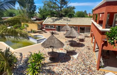 MBODIENE : Magnifique hôtel/restaurant au bord de la lagune à vendre