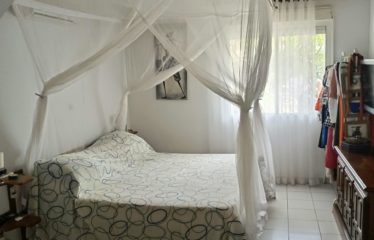SALY : Villa 4 chambres bord de mer Titre Foncier en résidence à vendre