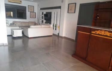 NGUERIGNE : Villa contemporaine plain pied avec piscine à vendre