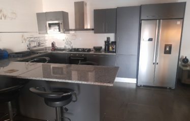 NGUERIGNE : Villa contemporaine plain pied avec piscine à vendre