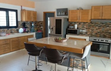 NGUERIGNE : Villa de standing à vendre de 5 chambres