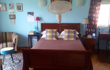 NGAPAROU : Villa traditionnelle atypique 4 chambres avec vue sur mer à vendre