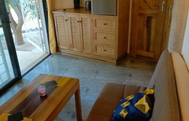 NGAPAROU : Villa-maison d’hôtes avec piscine à vendre