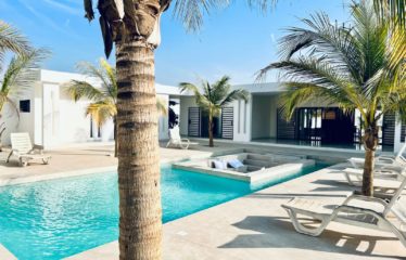 NGUERIGNE : Villa 3 chambres dont 1 studio avec piscine à louer (saisonnier)