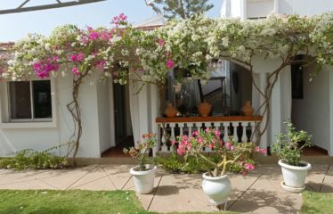 SALY : Villa 4 chambres bord de mer Titre Foncier en résidence à vendre