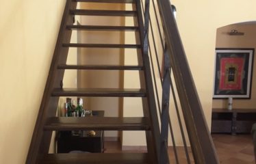 SALY : Villa 3 chambres et son studio indépendant en résidence avec piscine à vendre