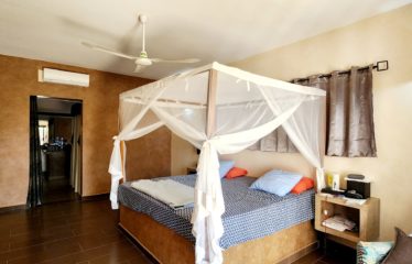 NGUERIGNE : Villa contemporaine à vendre 500 m²