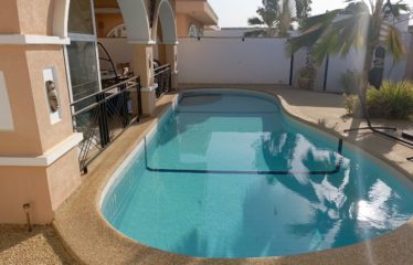 NGAPAROU : Villa 2 chambres avec piscine à vendre