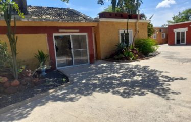 MBODIENE : Magnifique hôtel/restaurant au bord de la lagune à vendre