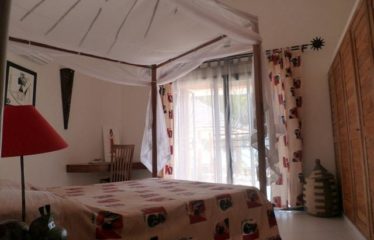 NGUERIGNE : Magnifique villa 3 chambres belle piscine à vendre