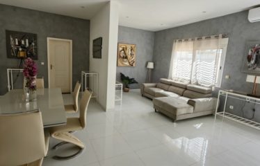 NGAPAROU : Villa 4 chambres avec piscine à louer location longue durée