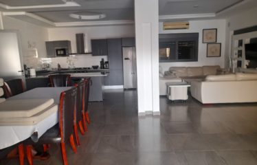 NGUERIGNE : Villa contemporaine plain pied avec piscine à vendre