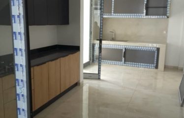 DAKAR MAMELLES : Luxueux appartement F4 à louer