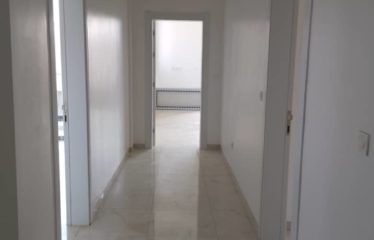 DAKAR MAMELLES : Luxueux appartement F4 à louer