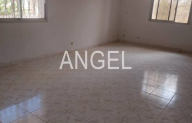 DAKAR ALMADIES : Belle villa à louer de 5 chambres